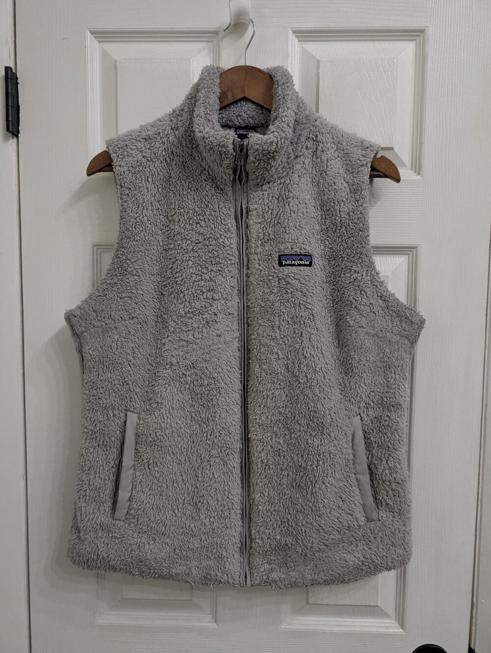 Patagonia Women's XL Los Gatos Vest Gray Fleece Deep Pile Full Zip